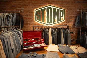 STOMP